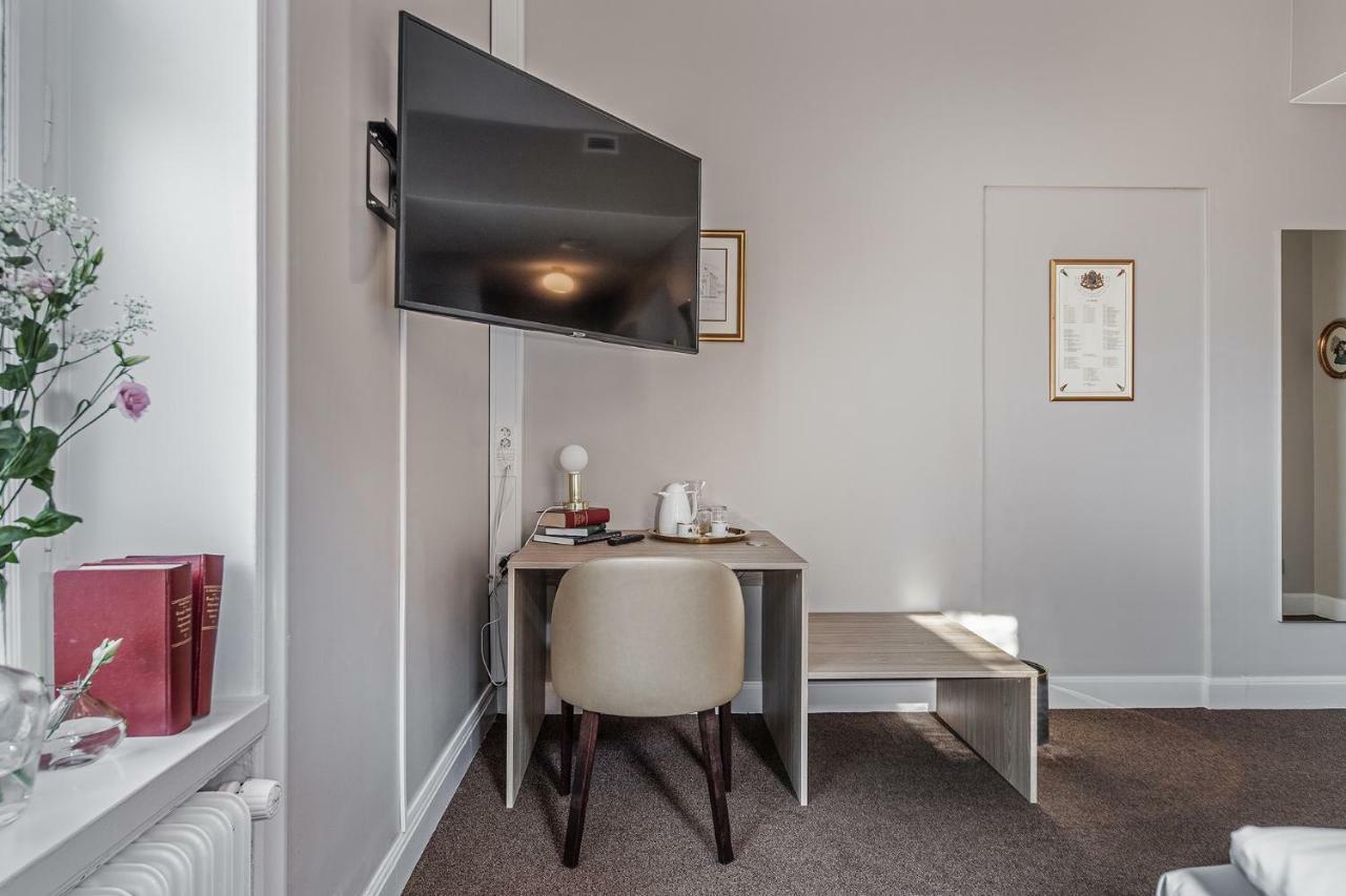 Livgrenadjaermaessen Hotell-Fest-Konferens ลินเชอปิง ภายนอก รูปภาพ
