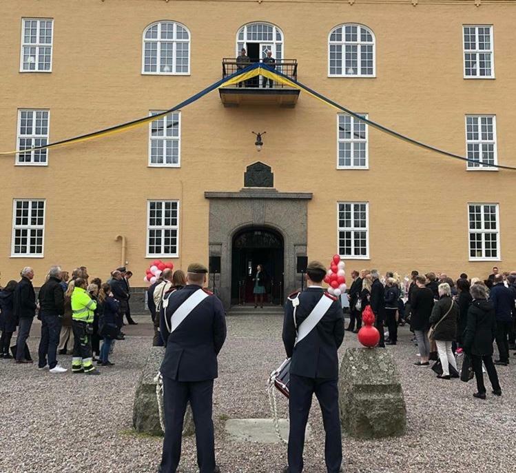 Livgrenadjaermaessen Hotell-Fest-Konferens ลินเชอปิง ภายนอก รูปภาพ